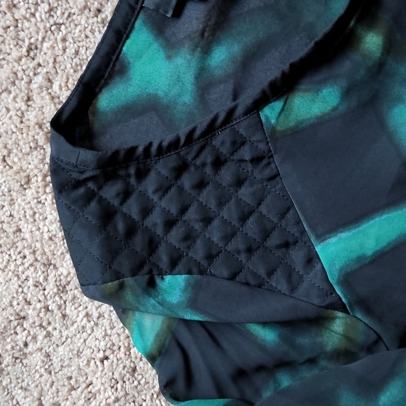 Mossimo geometric sheer blouse snake XL - Picture 3 of 5